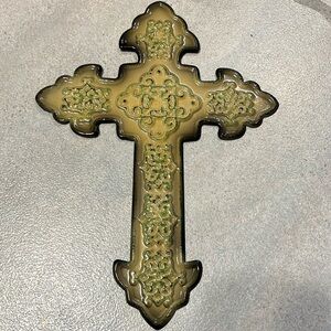 Metal wall cross